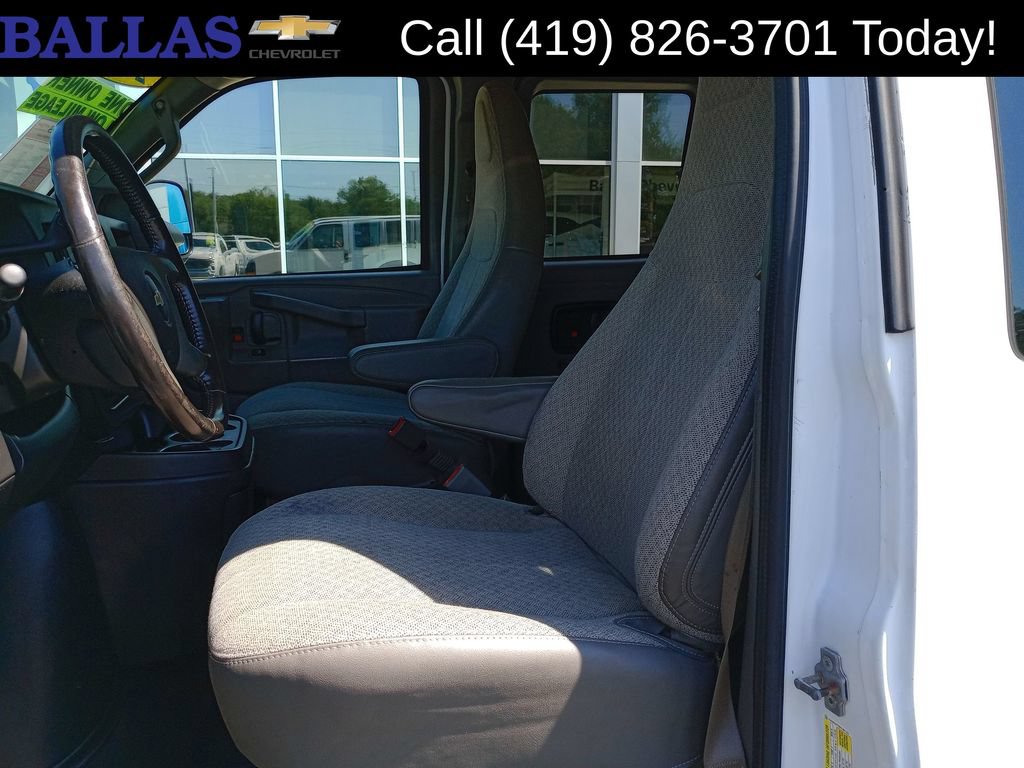 Used 2017 Chevrolet Express 2500 LS RWD image 20