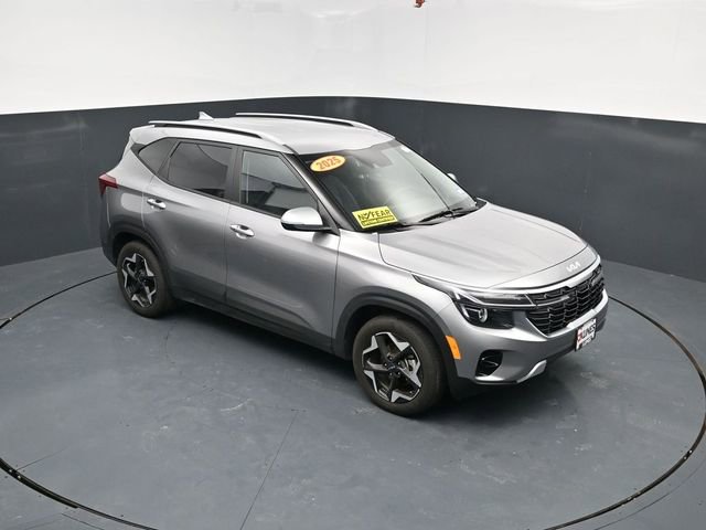 Used 2025 Kia Seltos S FWD image 37