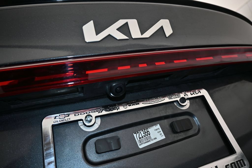 Used 2024 Kia Forte GT-Line w/ GT-Line Premium Package FWD image 40