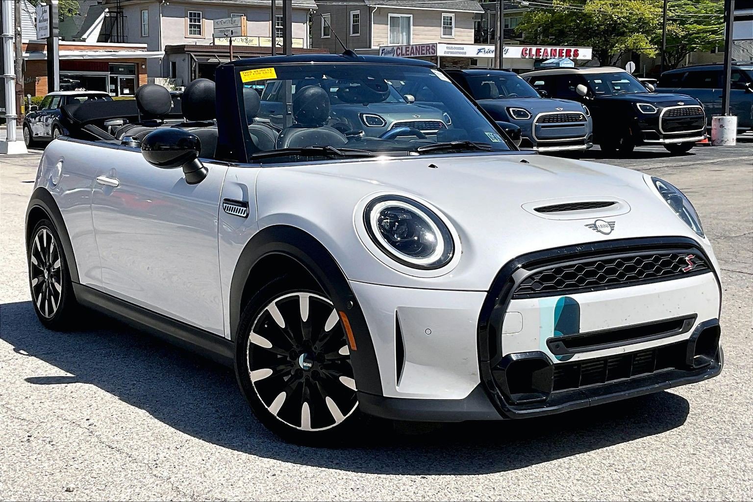 Used 2024 MINI Cooper S w/ Seaside Edition FWD image 2