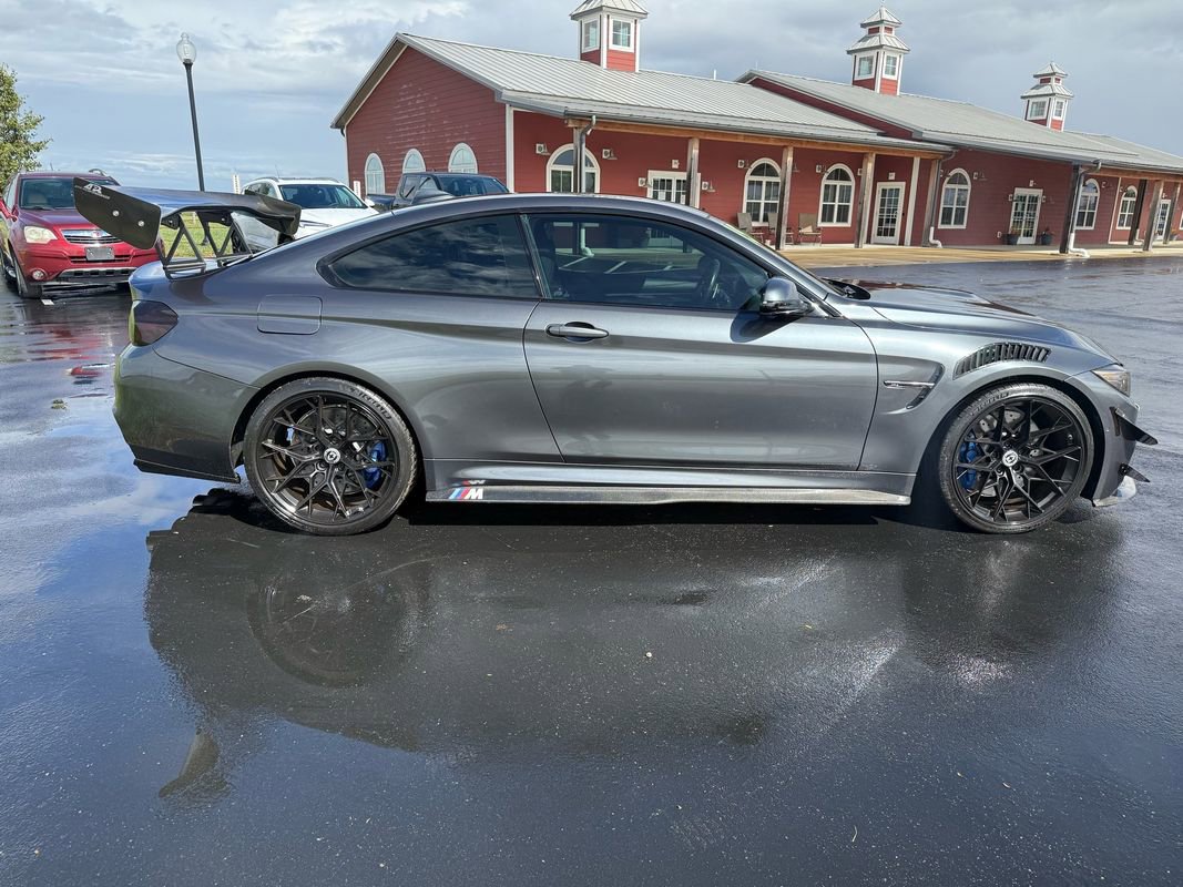 Used 2015 BMW M4 Coupe image 4