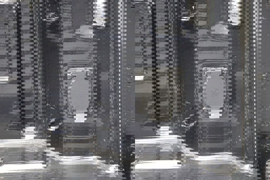 Used 2023 Chevrolet Silverado 1500 LT image 11