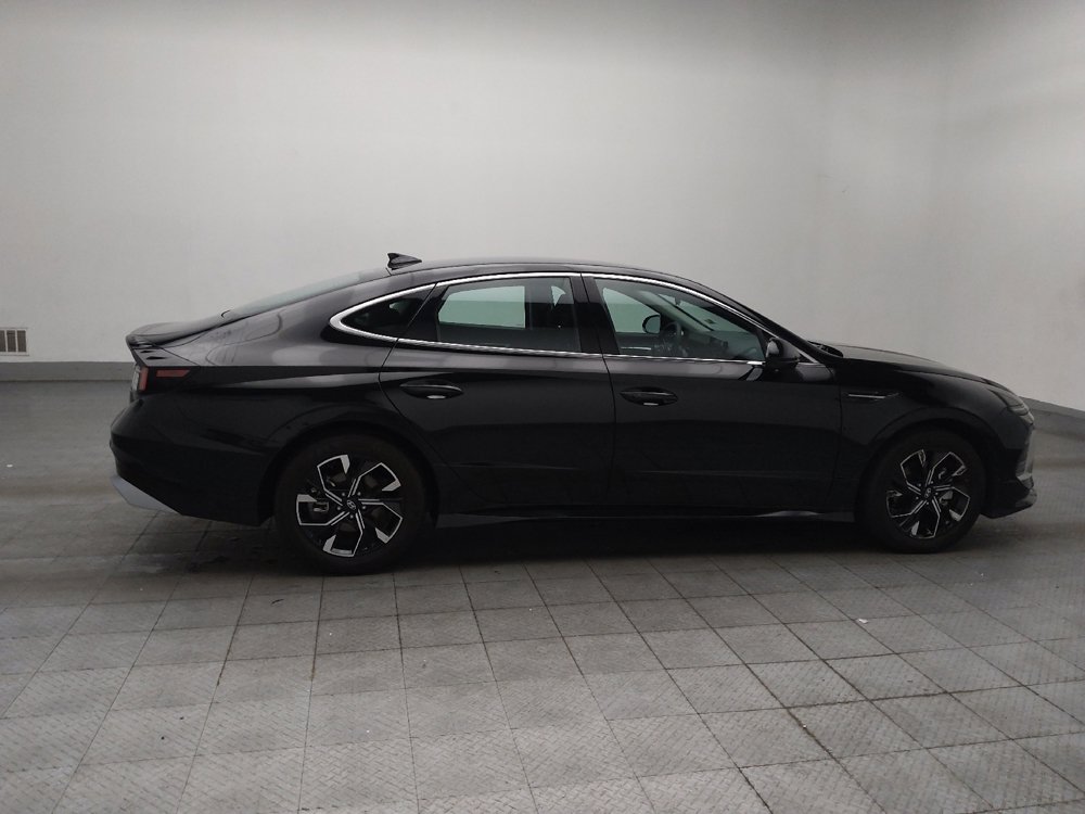 Used 2025 Hyundai Sonata SEL FWD image 10