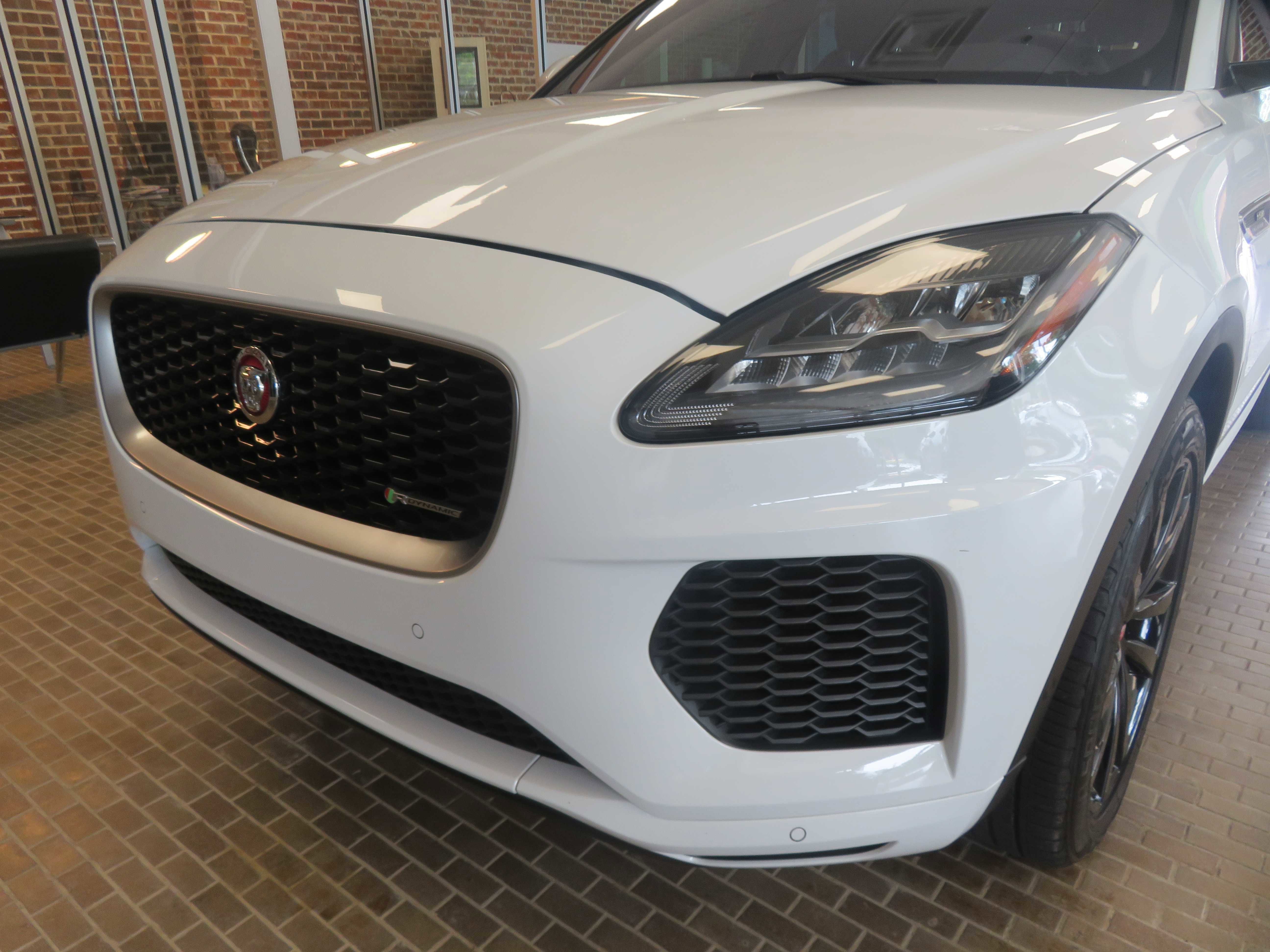 Used 2020 Jaguar E-PACE R-Dynamic SE AWD/4WD image 66
