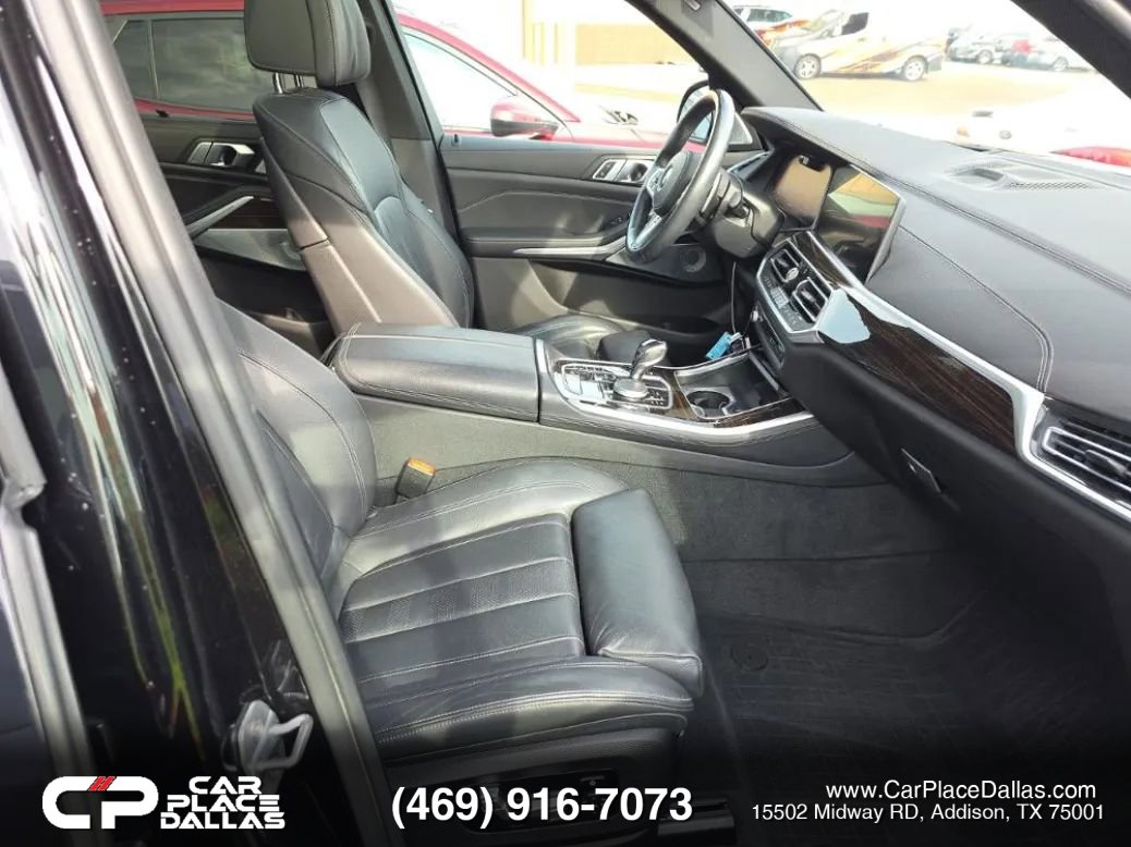 Used 2020 BMW X5 M50i w/ Executive Package image 8