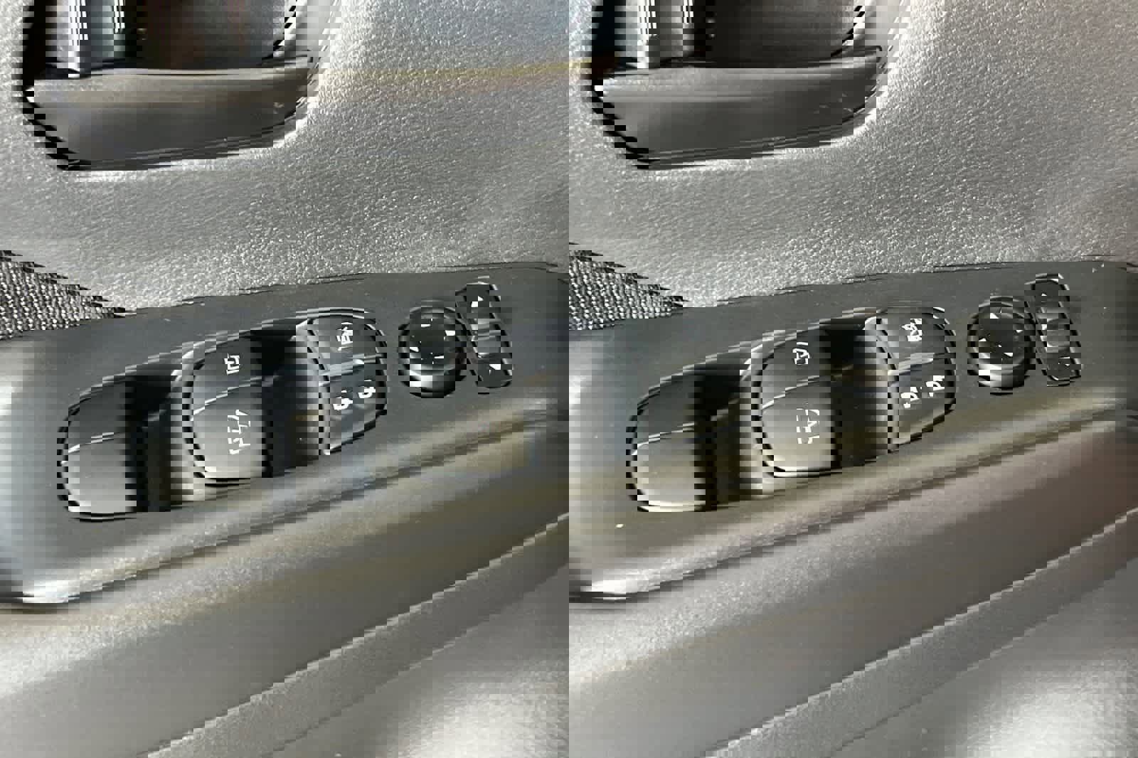 New 2025 Nissan Kicks Play S image 14