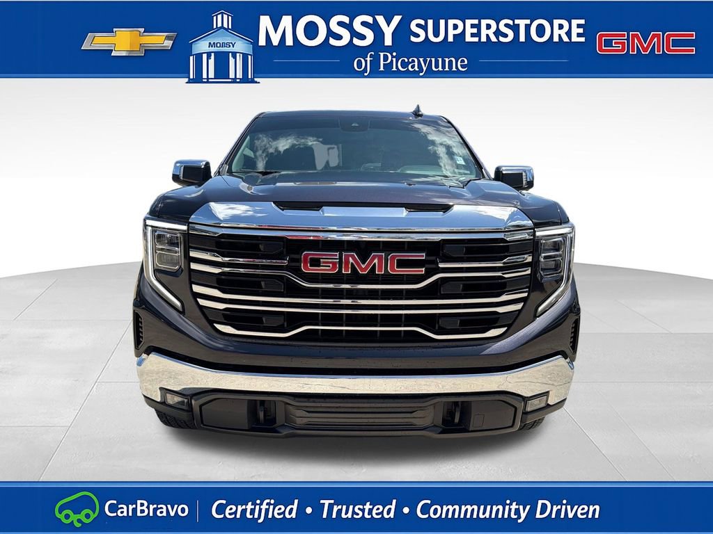 Certified 2025 GMC Sierra 1500 SLT w/ SLT Premium Package AWD/4WD image 11