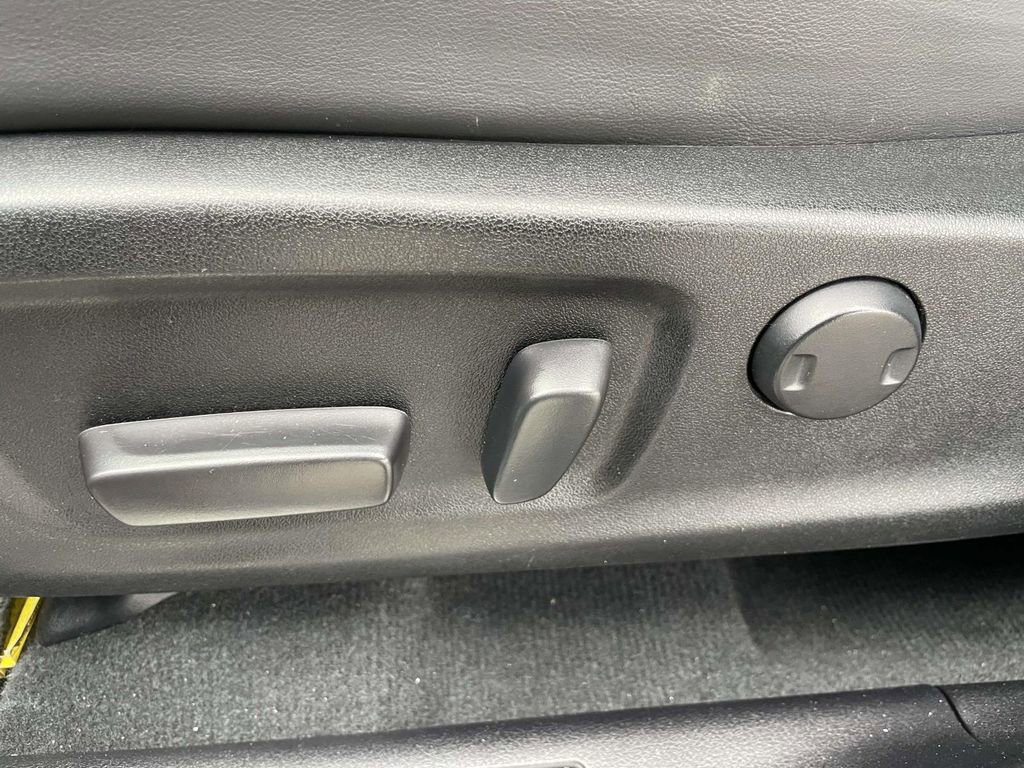 Used 2022 Lexus RX 450h AWD w/ Premium Package image 13