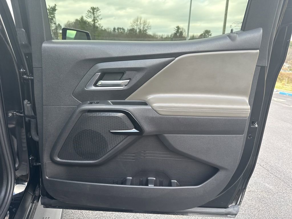 New 2026 Chevrolet Silverado EV Trail Boss w/ Premium Package image 39