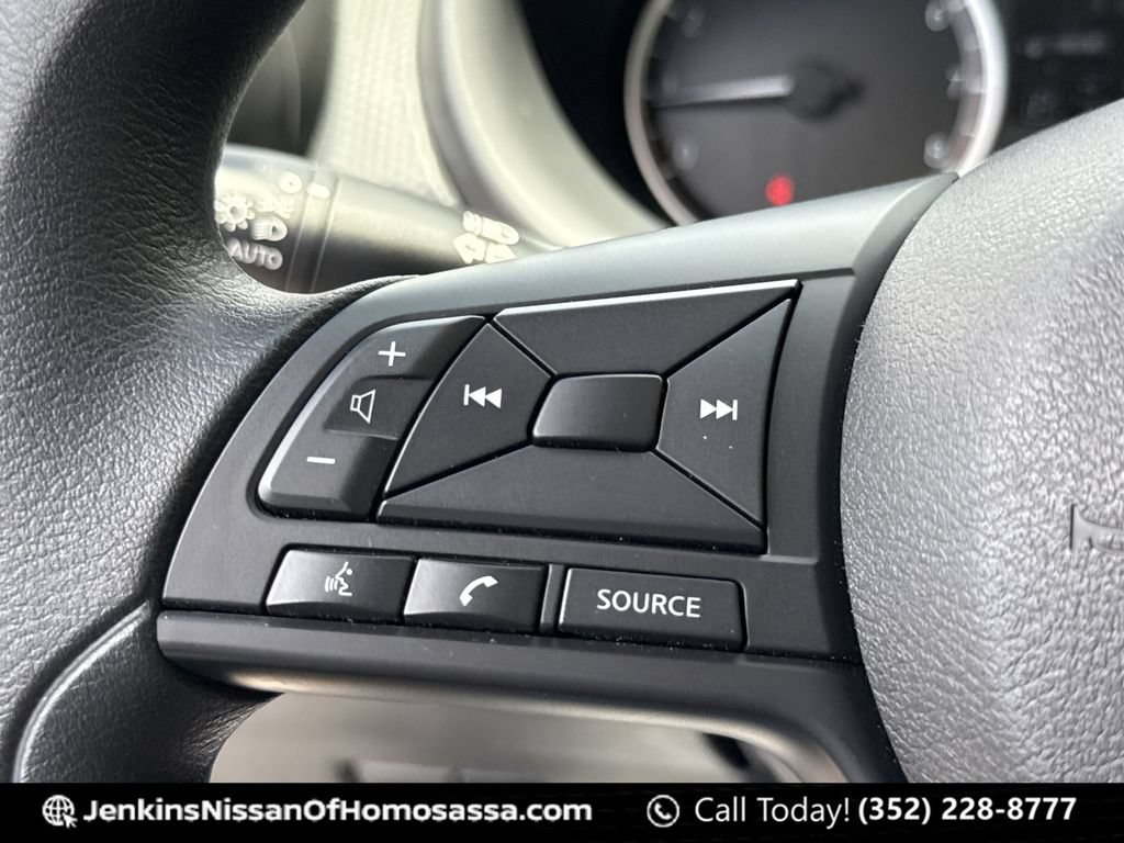 Certified 2023 Nissan Kicks S FWD image 37