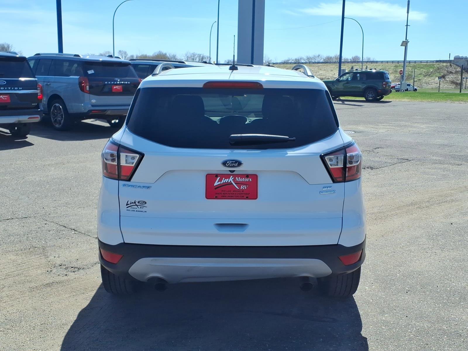 Used 2018 Ford Escape SE image 4
