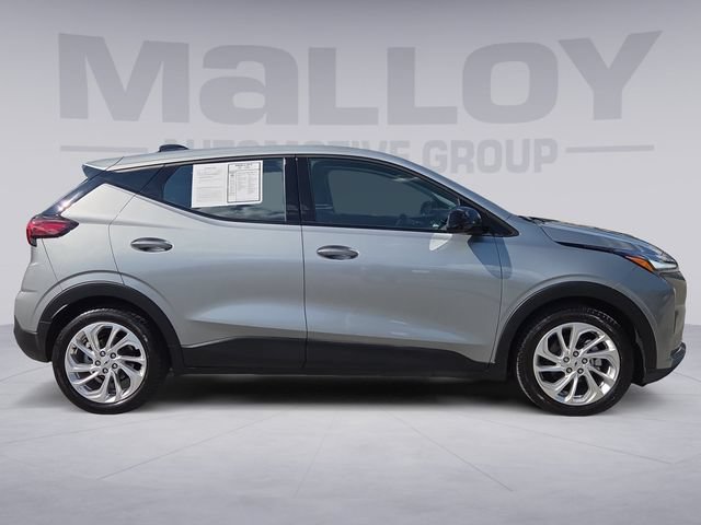 Used 2027 Chevrolet Bolt LT w/ LPO, All-Weather Package FWD image 6
