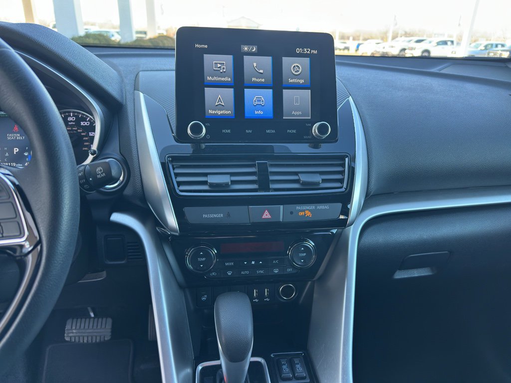 Used 2024 Mitsubishi Eclipse Cross SEL image 18