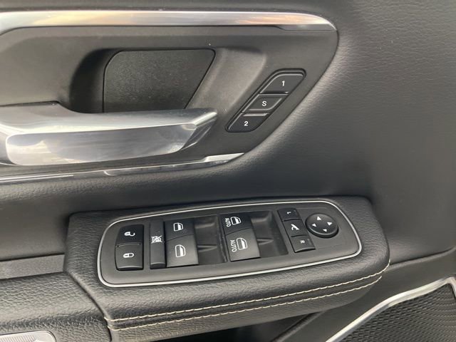 Used 2024 RAM 1500 Laramie image 37