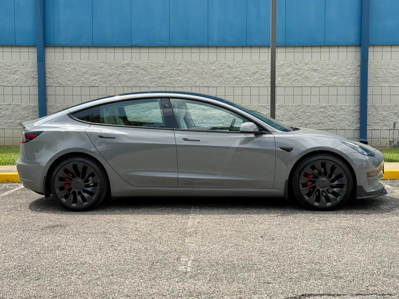 Used 2022 Tesla Model 3 Performance AWD/4WD image 4