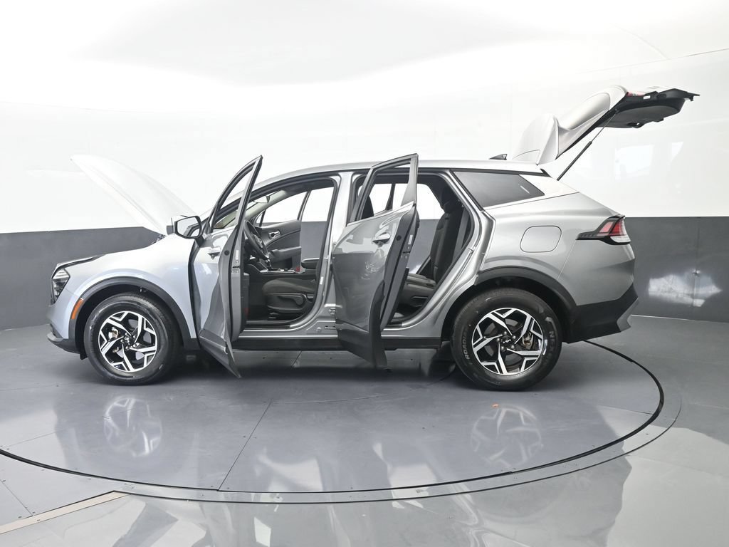 Used 2024 Kia Sportage LX AWD/4WD image 73