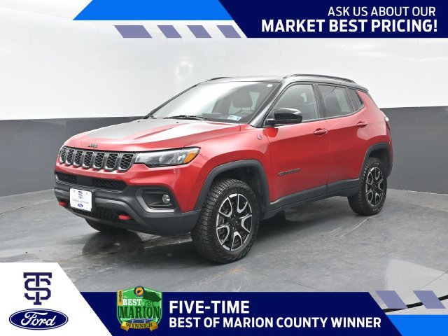 Used 2025 Jeep Compass Trailhawk