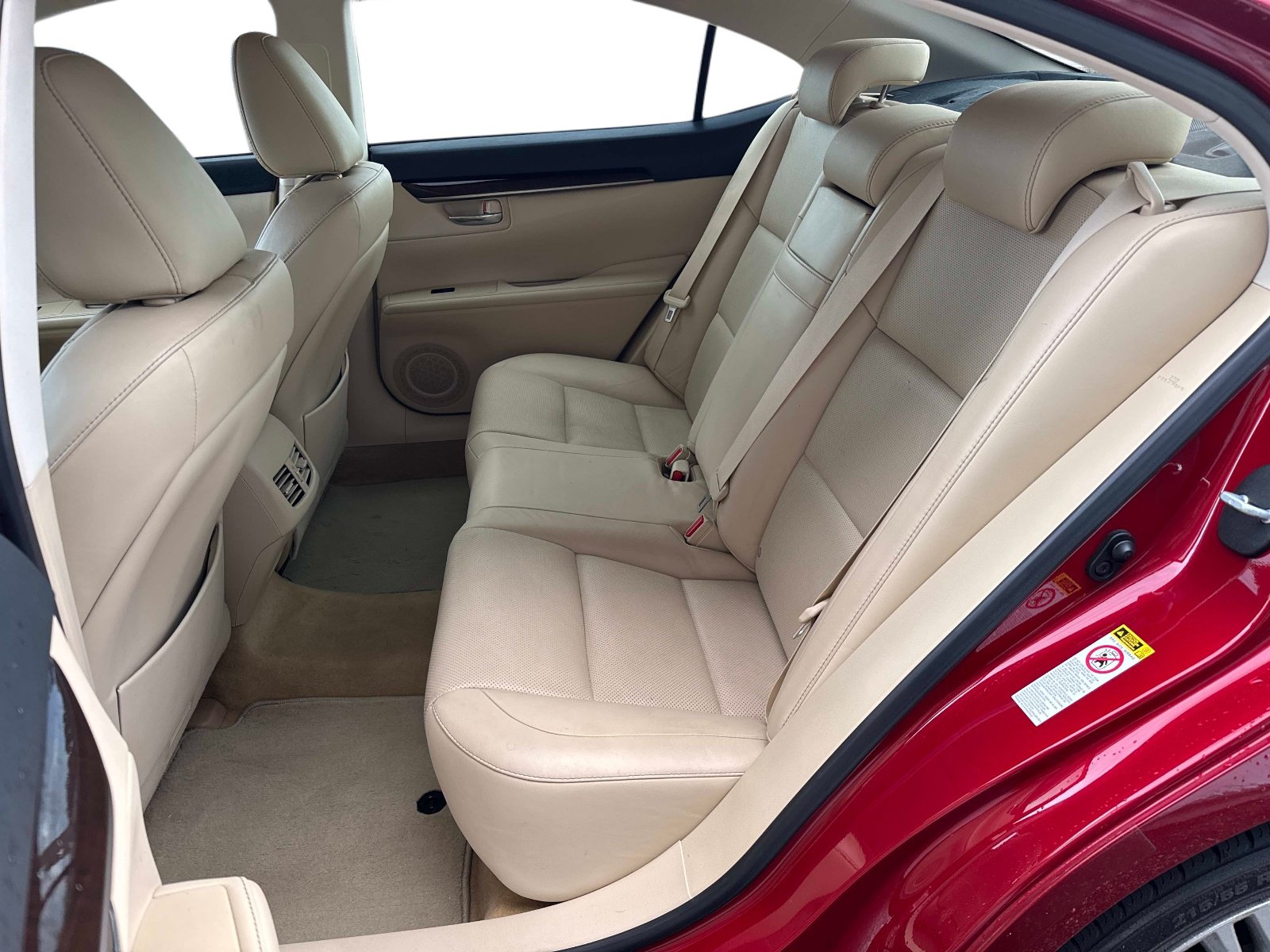 Used 2015 Lexus ES 350 w/ Luxury Package FWD image 12