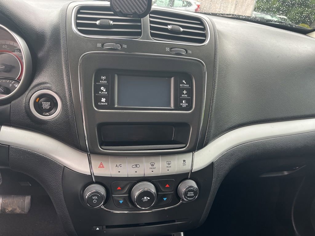 Used 2020 Dodge Journey SE w/ SE Popular Equipment Group FWD image 13