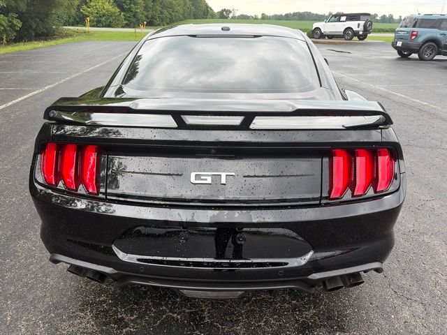 Used 2018 Ford Mustang GT w/ GT Performance Package RWD image 11