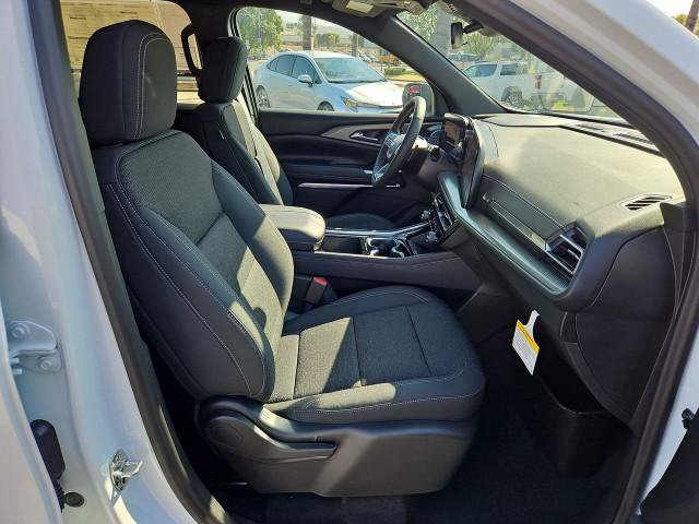 New 2027 Chevrolet Traverse LT w/ LPO, Cargo Package FWD image 28