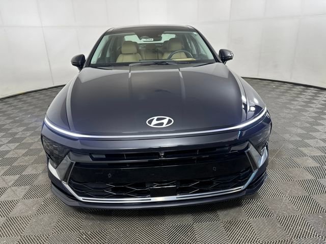 Used 2025 Hyundai Sonata Limited image 8