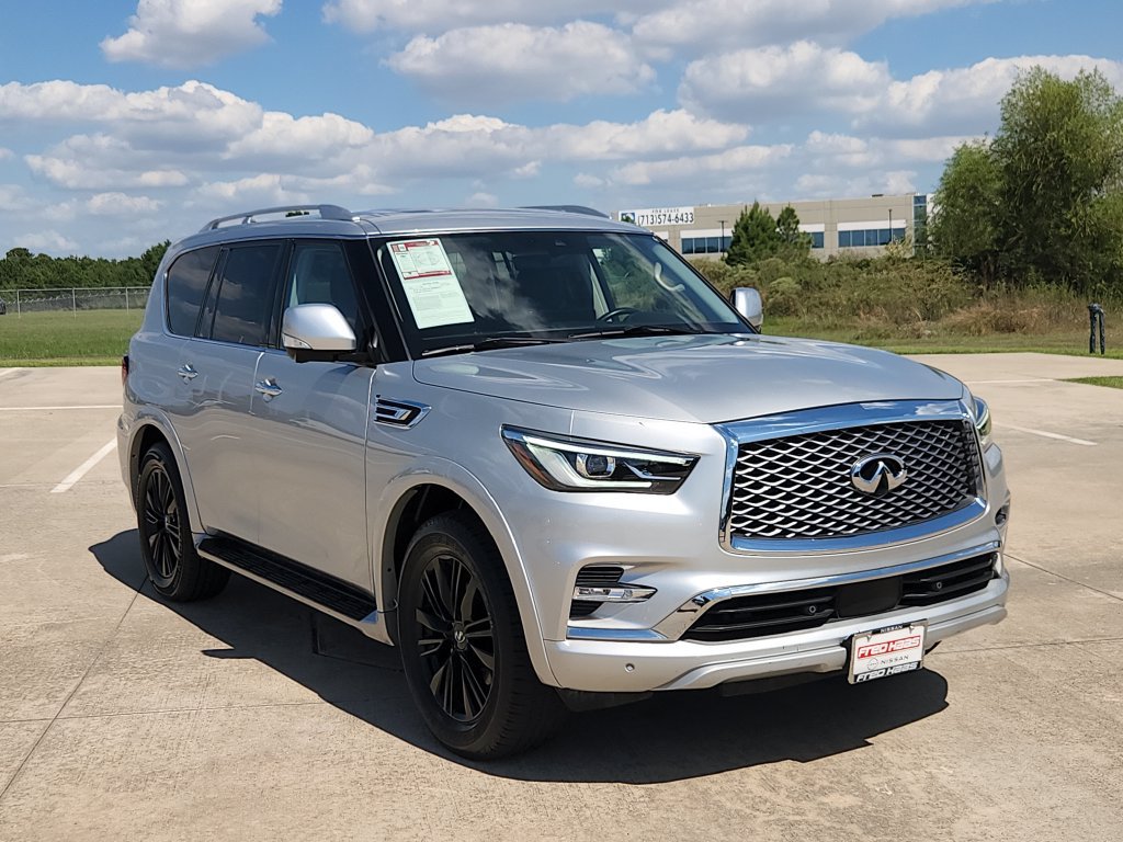 Used 2023 INFINITI QX80 Luxe w/ Cargo Package RWD image 3