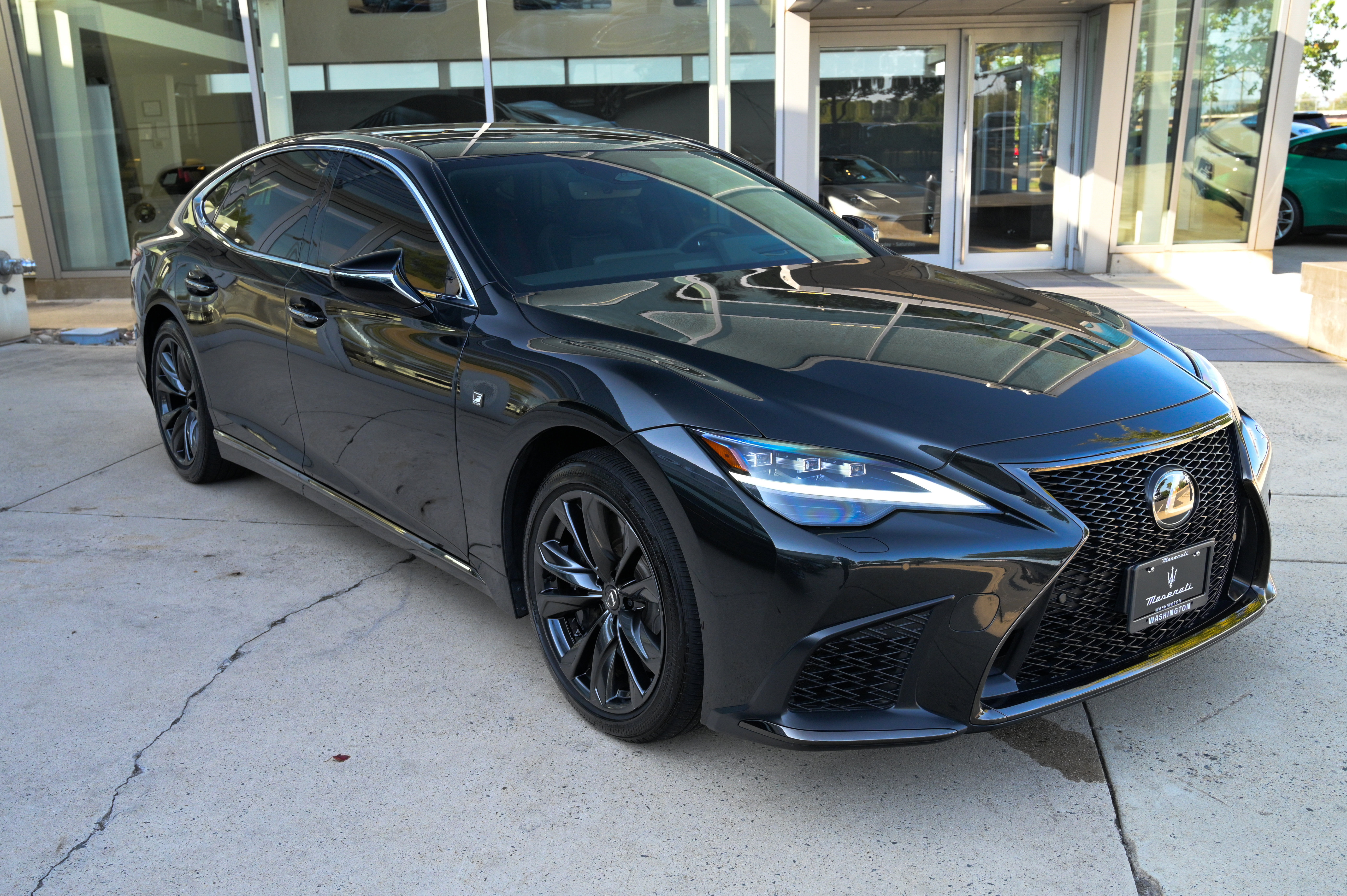 Used 2024 Lexus LS 500 F Sport image 3