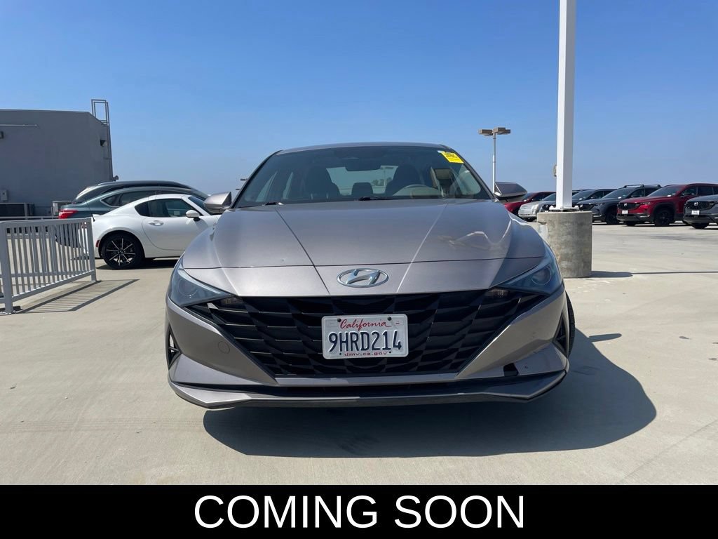 Used 2023 Hyundai Elantra SE w/ Cargo Package FWD image 6
