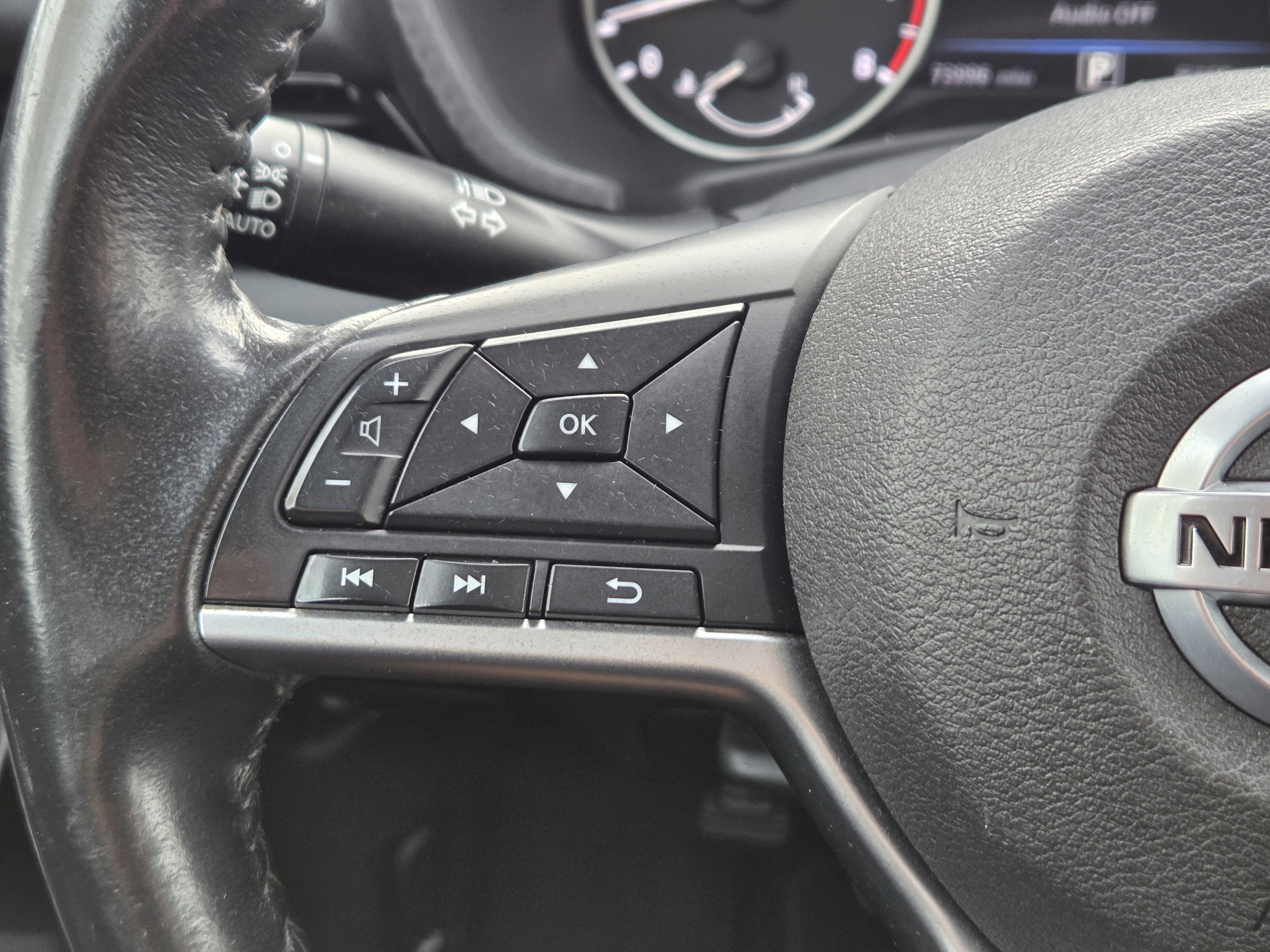 Used 2022 Nissan Sentra SV image 16