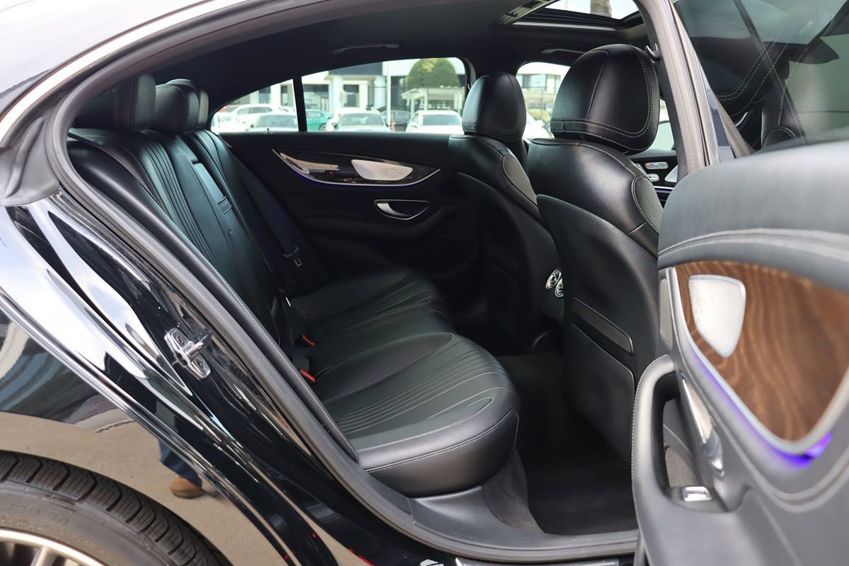 Used 2020 Mercedes-Benz CLS 450 w/ Premium Package image 33