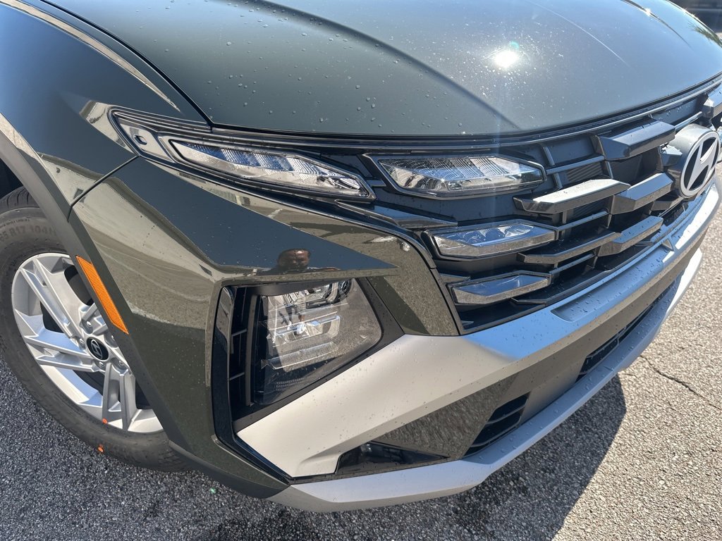 New 2026 Hyundai Tucson SE image 10