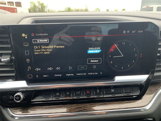 Used 2024 GMC Sierra 1500 Elevation image 13