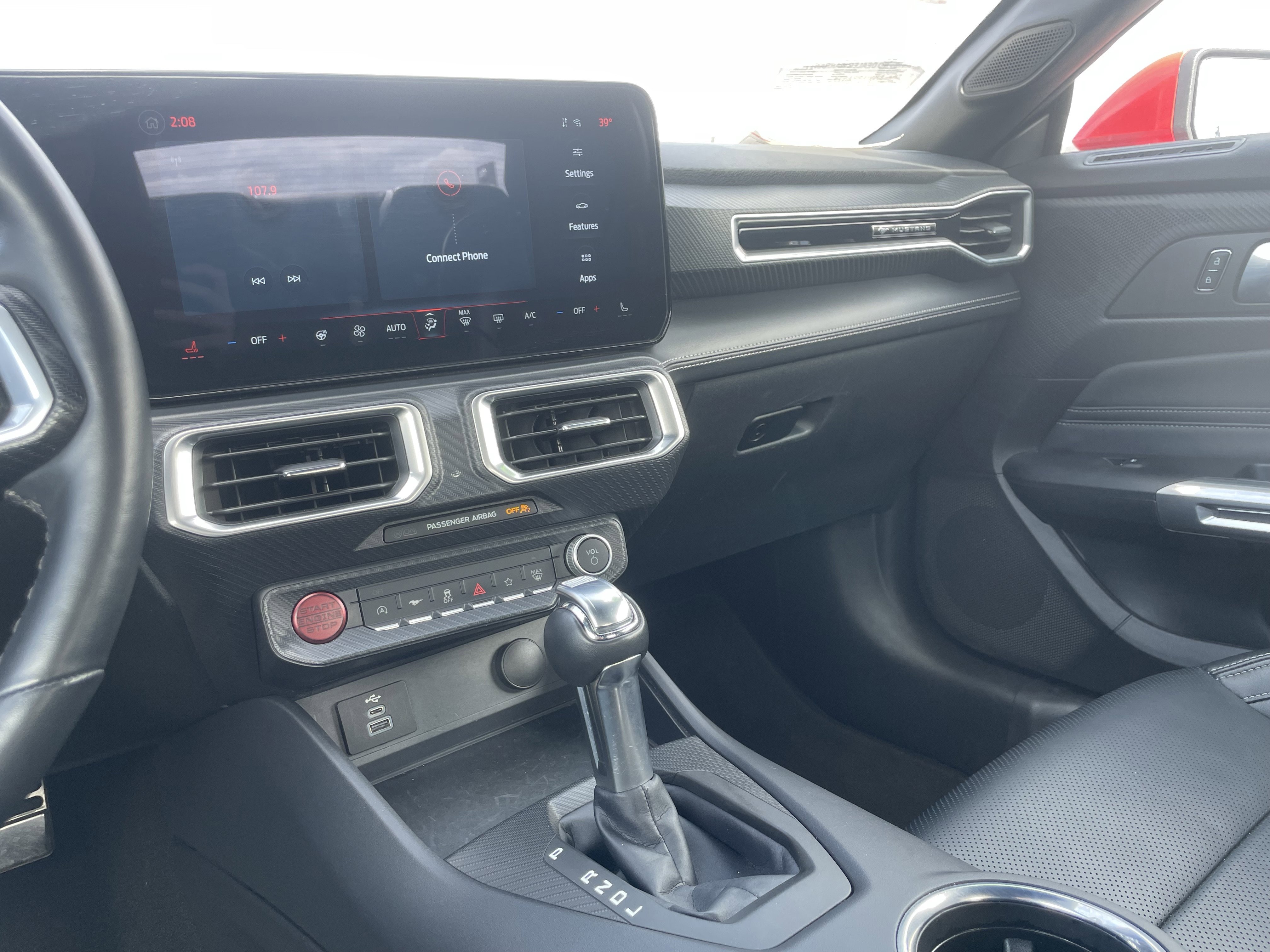 Used 2025 Ford Mustang Premium image 22