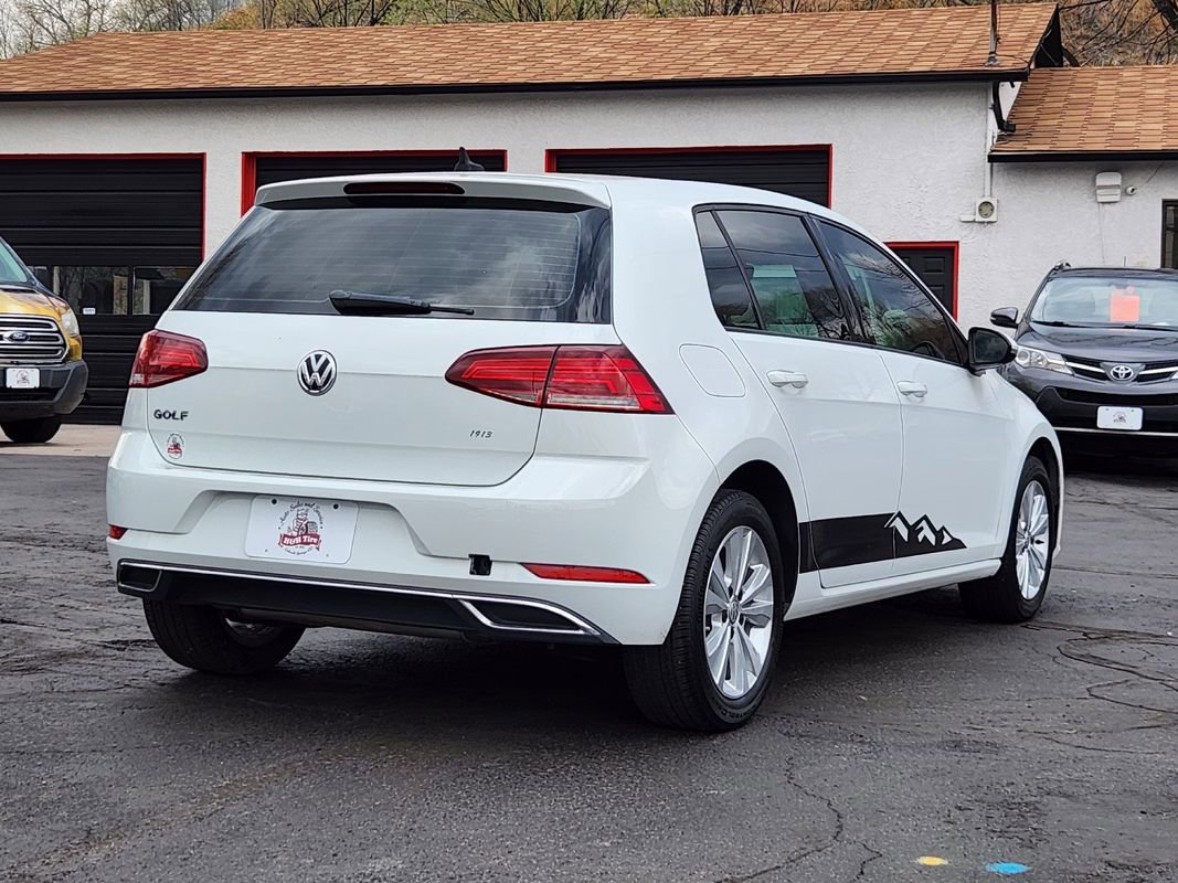 Used 2020 Volkswagen Golf 4-Door image 7