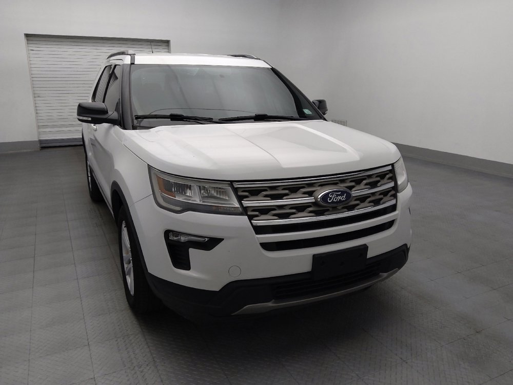 Used 2018 Ford Explorer XLT w/ Equipment Group 201A AWD/4WD image 14