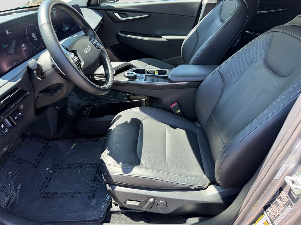 Used 2023 Kia EV6 Wind w/ Wind Technology Package AWD/4WD image 24