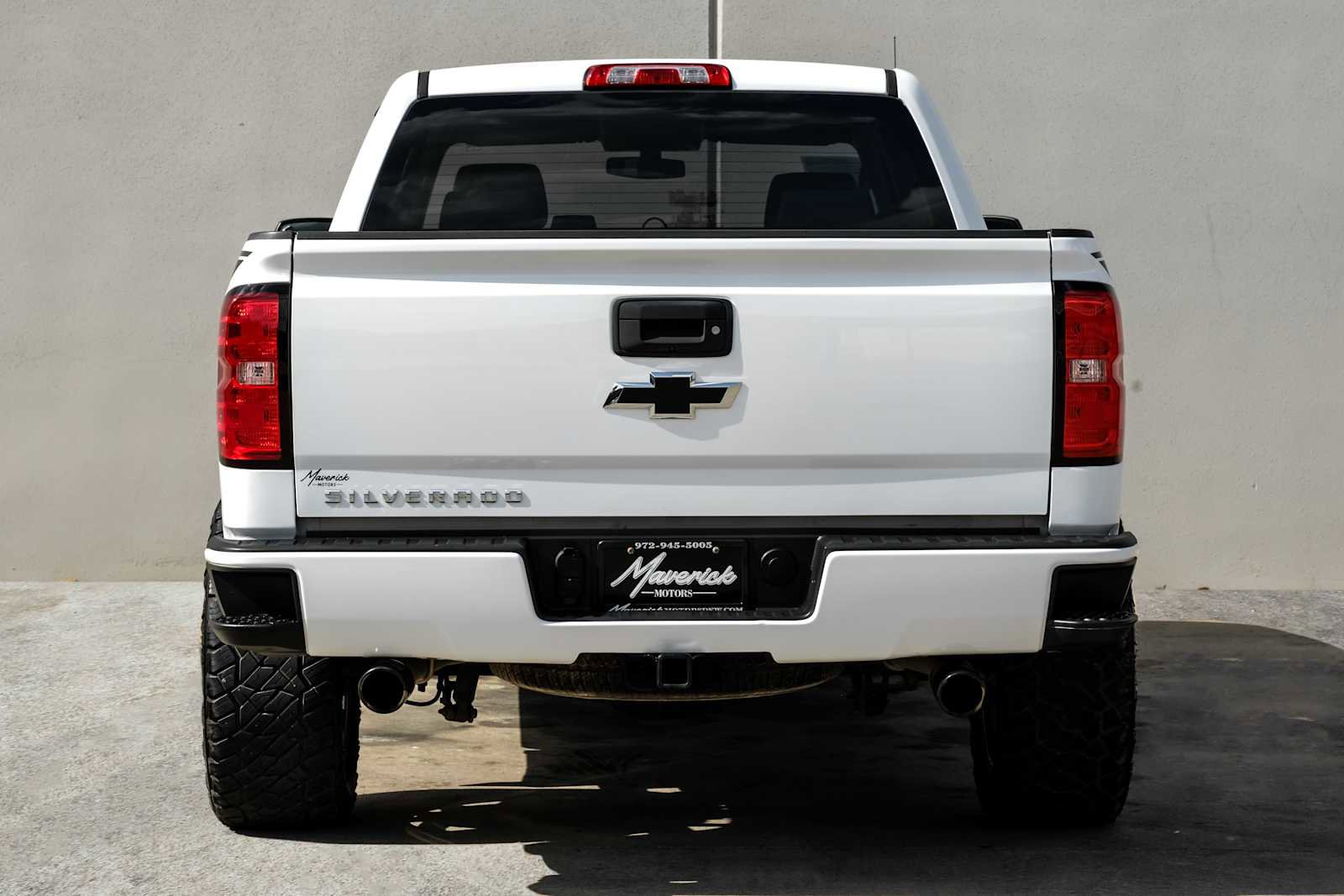 Used 2017 Chevrolet Silverado 1500 Custom w/ Rally 1 Edition AWD/4WD image 9