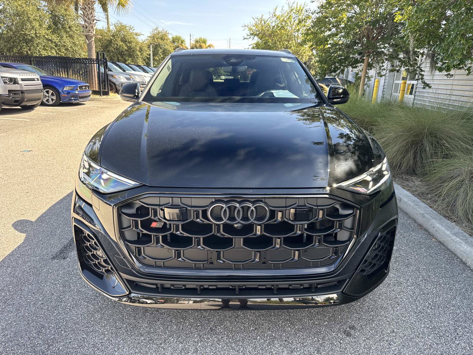 Used 2026 Audi SQ8 Prestige AWD/4WD image 8
