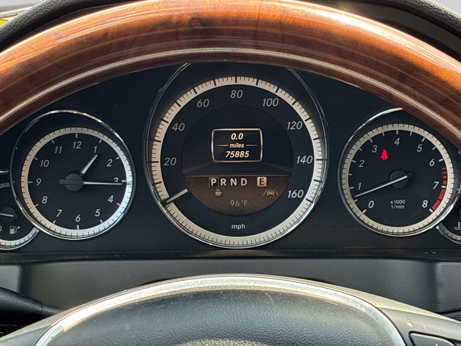 Used 2012 Mercedes-Benz E 550 Coupe image 25