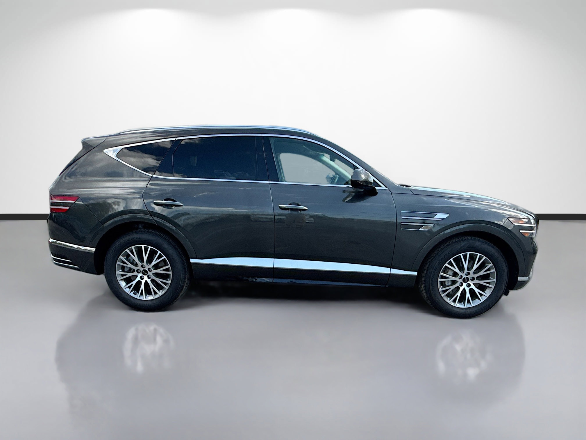 Used 2025 Genesis GV80 2.5T Standard AWD/4WD image 6
