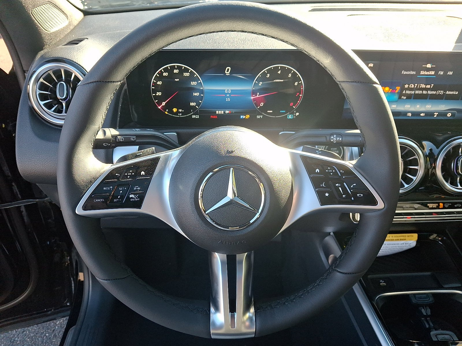 New 2026 Mercedes-Benz GLB 250 4MATIC image 17
