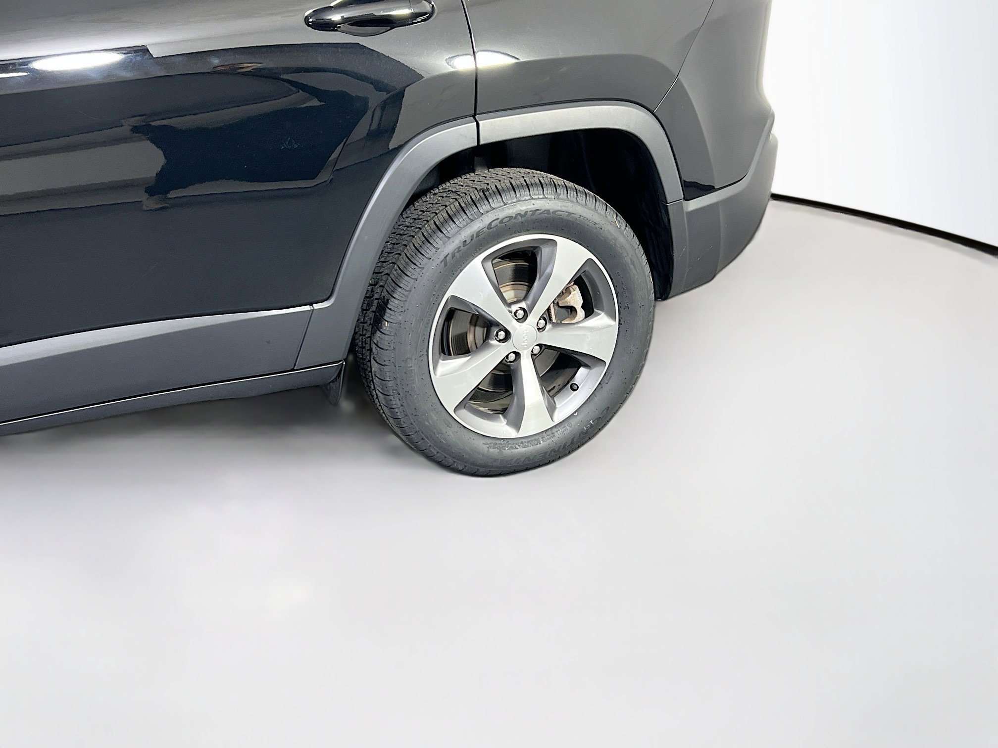 Used 2022 Jeep Cherokee Limited image 30