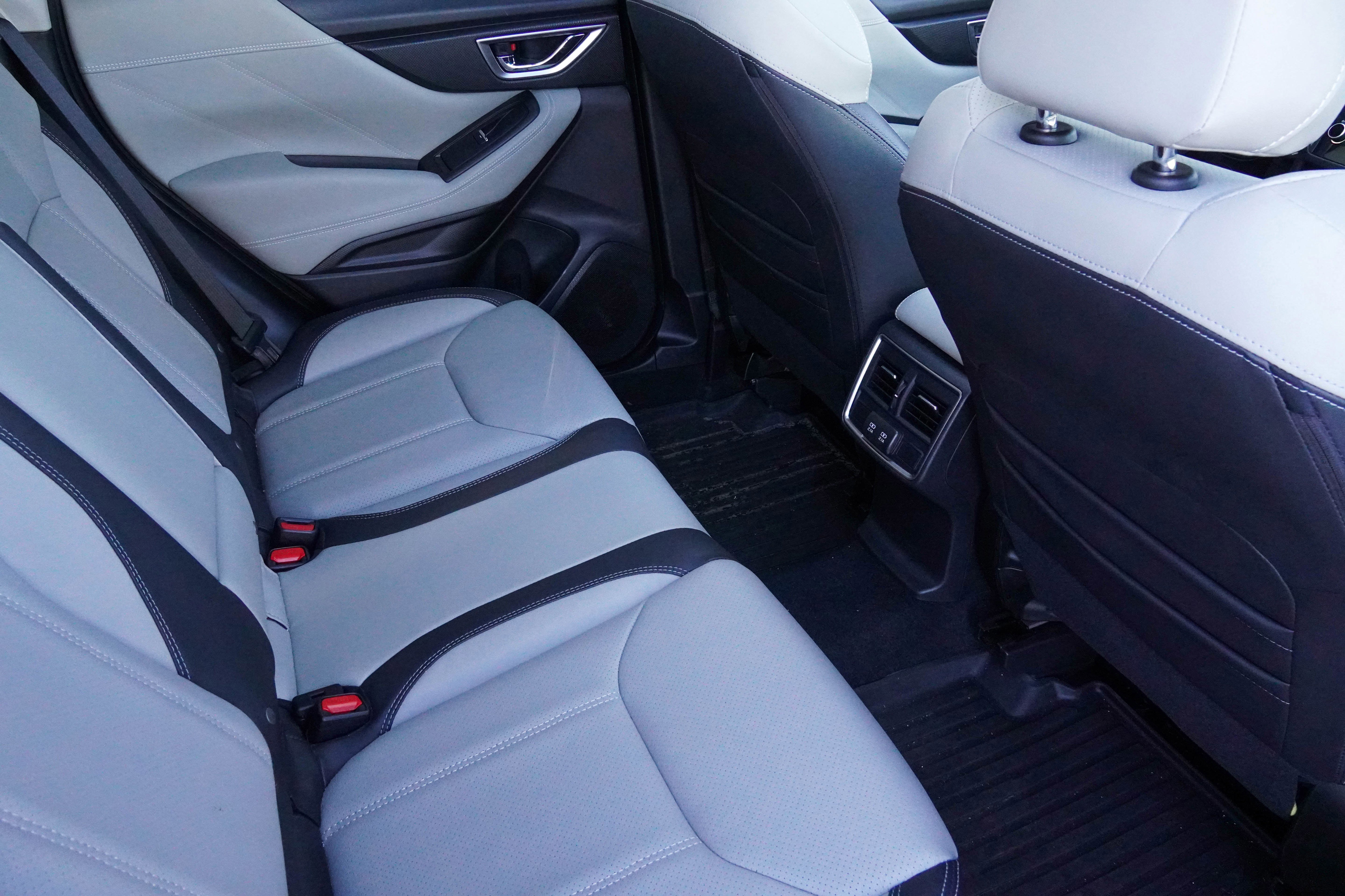 Used 2019 Subaru Forester Limited w/ Popular Package #3 image 35