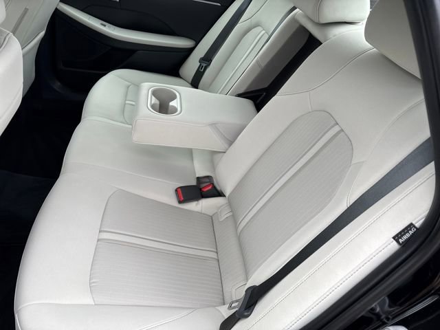 Used 2023 Hyundai Sonata SEL w/ Preferred Accessory Package image 10
