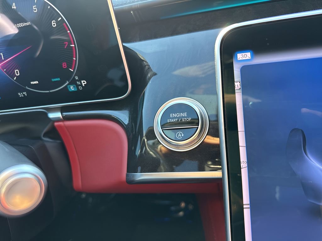 Used 2023 Mercedes-Benz S 580 4MATIC Sedan w/ AMG Line image 24