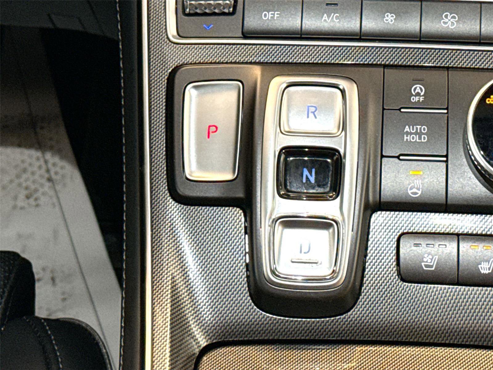 Used 2023 Hyundai Santa Fe Limited w/ Cargo Package image 21