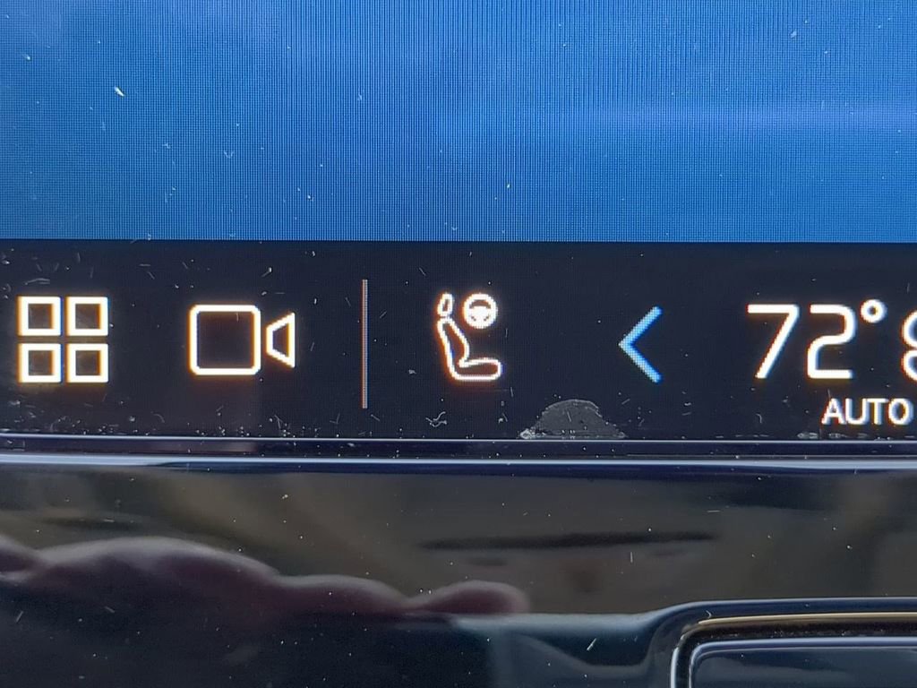 Used 2024 Volvo XC90 B6 Ultimate image 24