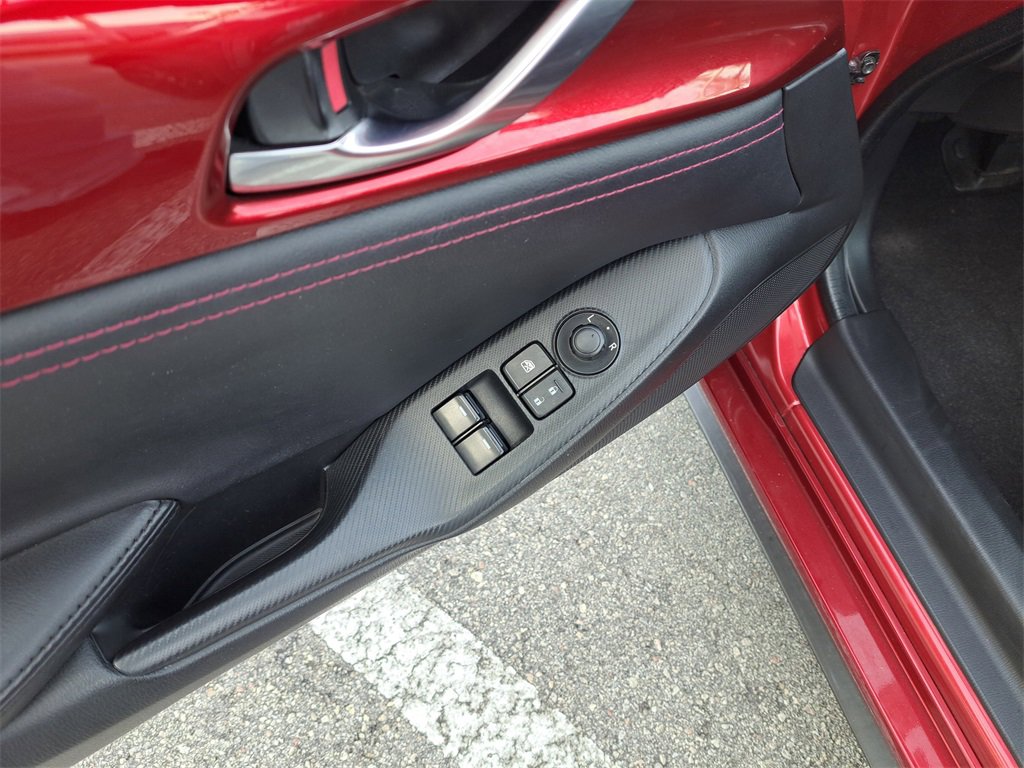 Used 2019 MAZDA MX-5 Miata RF Club w/ I-ACTIVSENSE Sport Package image 11