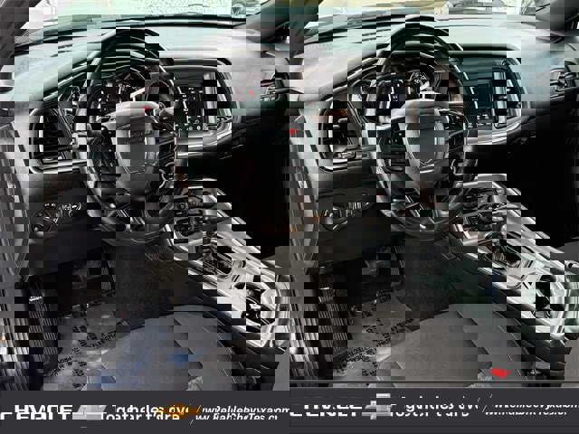 Used 2022 Dodge Challenger GT image 11